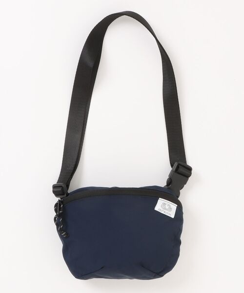 FRUIT OF THE LOOM(フルーツオブザルーム)の「FTL EX FLEX WAIST PACK(ボディバッグ/ウエストポーチ・メンズ・ライトグレー/チャコールアッシュ/エンジ/ブラック/インディゴブルー・FREE)」の16枚目の写真