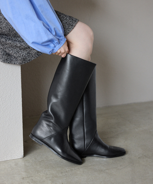 SLOBE IENA(スローブイエナ)の「《追加》SLOBE ロングブーツ(ブーツ・レディース・ブラック・23cm/23.5cm/24cm/24.5cm/25cm)」の4枚目の写真