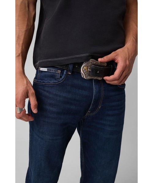 GUESS JEANS(ゲスジーンズ)の「GUESS JEANS G16 Utility Straight デニムパンツ ジーンズ(デニムパンツ・メンズ・ダークインディゴブルー・29inch/28inch/34inch/33inch/32inch/31inch/30inch)」の4枚目の写真