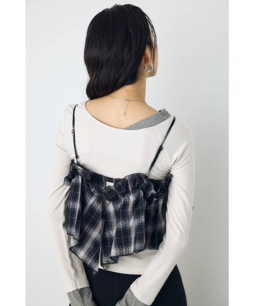 AZUL by moussy(アズールバイマウジー)の「ギャザーフリルキャミソールビスチェ 秋服 冬服 春服 夏服 レイヤード チェック 無地 デザイントップス(キャミソール・レディース・ブラック/ブラック系その他/ライトベージュ・FREE)」の18枚目の写真