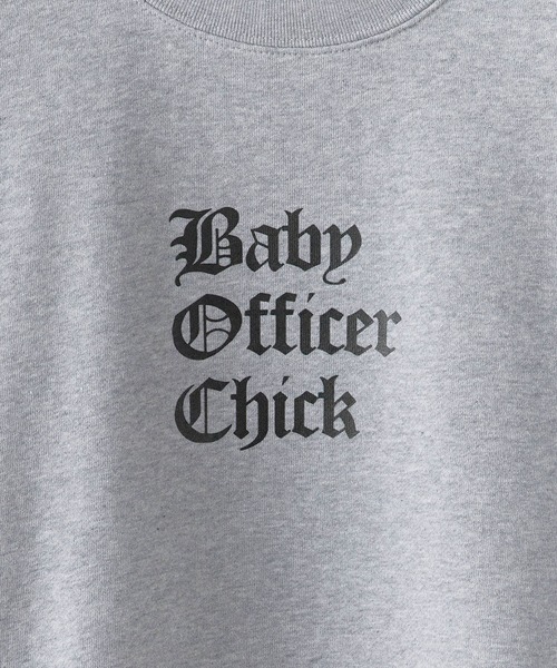 Chick（チック）の「【2color 】Baby Officer LOGO BIG SWEAT スウェット（スウェット・レディース・グレー・FREE）」の2枚目の写真