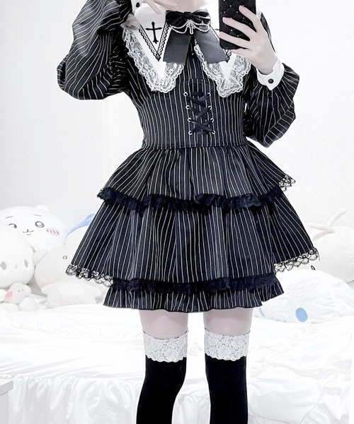 MA*RS(アメーバーマーズ)の「クロス刺繍3段フリルセットアップ 2点SET(セットアップ・レディース・ブラック/グレー/ブラック×ホワイト・FREE)」の8枚目の写真
