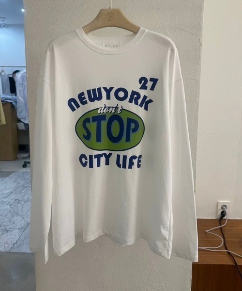 DEVICE（デバイス）の「【2026 AW】フロントロゴ ストリート ロンT（Tシャツ/カットソー・レディース・ホワイト・FREE）」の3枚目の写真