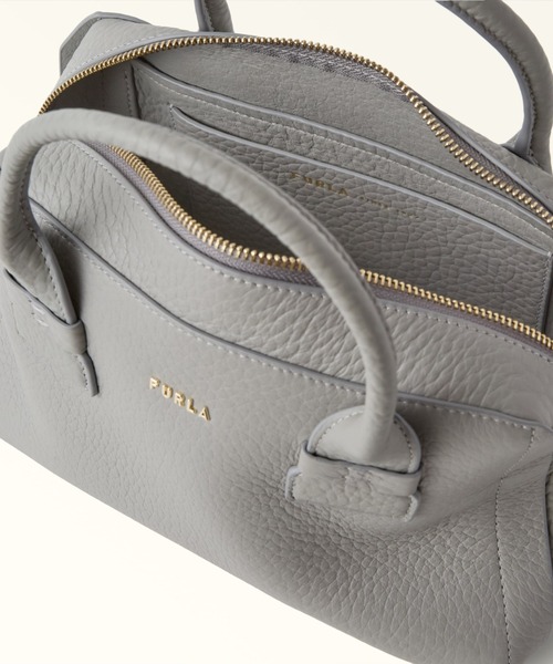FURLA(フルラ)の「フルラ カプリッチョ(Capriccio) サッチェルバッグ M(ハンドバッグ・メンズ・ライトベージュ/ライトグレー/ブラック・ONE SIZE)」の6枚目の写真