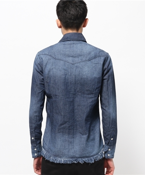 VENCEEXCHANGE（ヴァンスエクスチェンジ）の「フリンジデニムシャツ（シャツ/ブラウス・メンズ・ライトブルー/ブルー・MEDIUM/LARGE）」の4枚目の写真