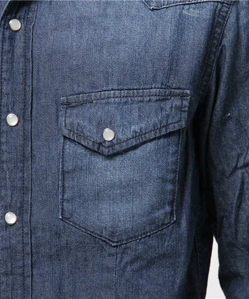 VENCEEXCHANGE（ヴァンスエクスチェンジ）の「フリンジデニムシャツ（シャツ/ブラウス・メンズ・ライトブルー/ブルー・MEDIUM/LARGE）」の7枚目の写真