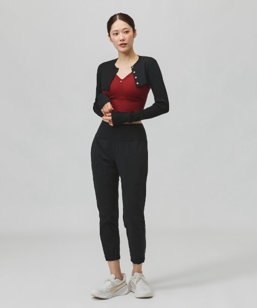 ITZON（イットゾン）の「イットゾン  BOLERO KNIT（カーディガン/ボレロ・レディース・ブラック/レッド・FREE）」の5枚目の写真