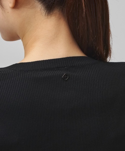 ITZON（イットゾン）の「イットゾン  BOLERO KNIT（カーディガン/ボレロ・レディース・ブラック/レッド・FREE）」の8枚目の写真