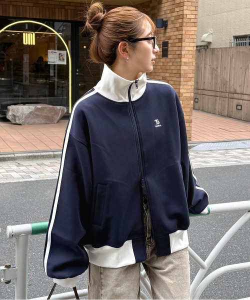tiptop(ティップトップ)の「ダンボール配色トラックジャケット(ジャージ・レディース・ブラウン/アイボリー/ネイビー・FREE)」の13枚目の写真