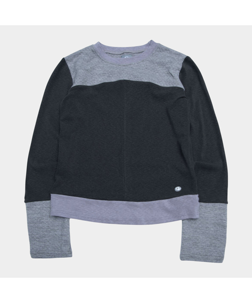 SOME PLACE(サムプレイス)の「カラー レイヤード ロゴ ラウンドネック ベーシック ロングスリーブ Tシャツ _2COLOR(Tシャツ/カットソー・レディース・ブラウン/チャコール・FREE)」の2枚目の写真