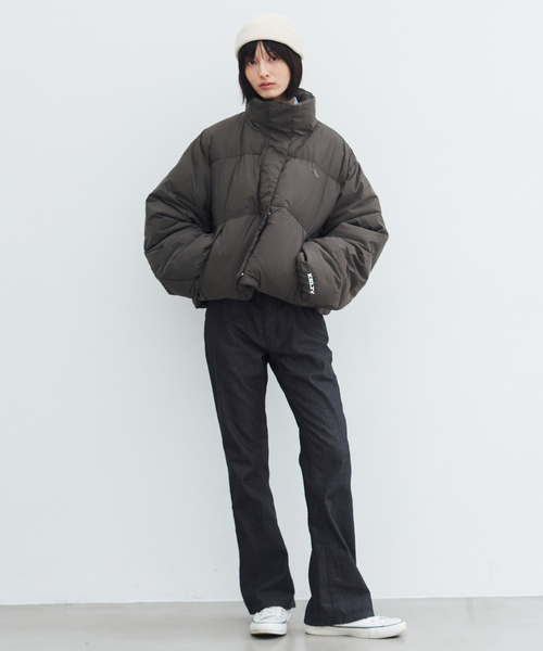 KELTY(ケルティ)の「KELTY/ケルティ インサレーションクロップジャケット KE24212081 【手洗い可能】(ダウンジャケット/コート・レディース・ボルドー/カーキ・FREE)」の3枚目の写真