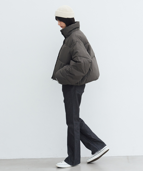 KELTY(ケルティ)の「KELTY/ケルティ インサレーションクロップジャケット KE24212081 【手洗い可能】(ダウンジャケット/コート・レディース・ボルドー/カーキ・FREE)」の4枚目の写真