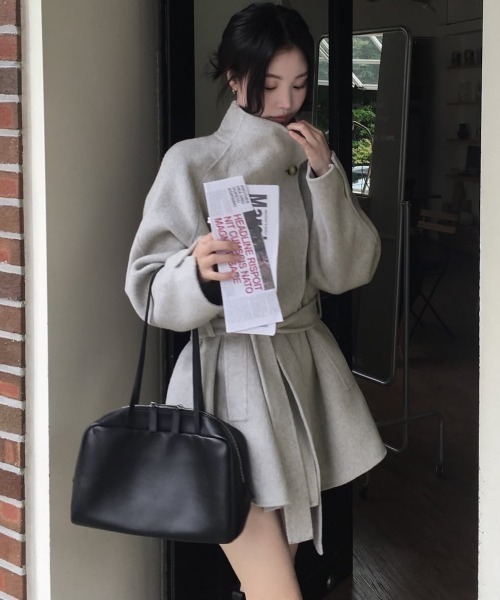 Aelina(エリナ)の「ベルト付きスタンドカラーメルトンカジュアルジャケット(その他アウター・レディース・ライトグレー/ベージュ/ダークグレー・FREE)」の17枚目の写真