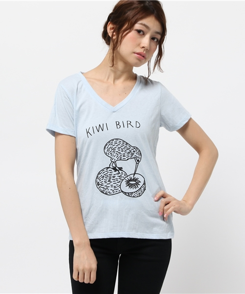 DouDou（ドゥドゥ）の「【DouDou】プリントVネックTシャツ（Tシャツ/カットソー・レディース・ホワイト/グレー/サックスブルー・FREE）」の13枚目の写真