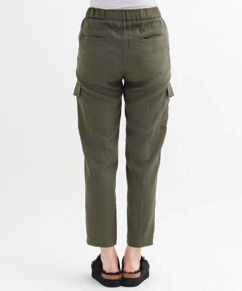 URBAN RESEARCH Sonny Label(アーバンリサーチサニーレーベル)の「Sonny Label テーパードカーゴパンツ(その他パンツ・レディース・カーキ/ネイビー・36/38)」の12枚目の写真