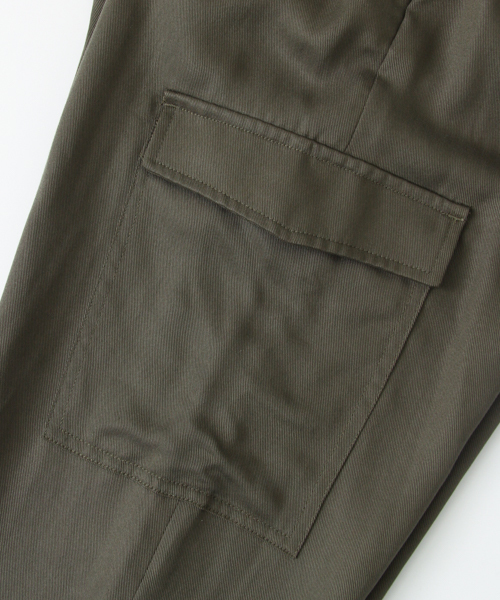 URBAN RESEARCH Sonny Label(アーバンリサーチサニーレーベル)の「Sonny Label テーパードカーゴパンツ(その他パンツ・レディース・カーキ/ネイビー・36/38)」の7枚目の写真