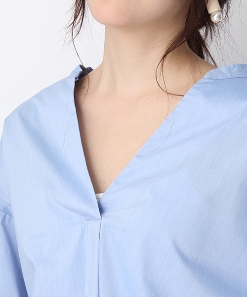 Andemiu（アンデミュウ）の「バックレースＵＰスキッパー749653（シャツ/ブラウス・レディース・キャメル/ホワイト/ライトブルー・FREE）」の16枚目の写真