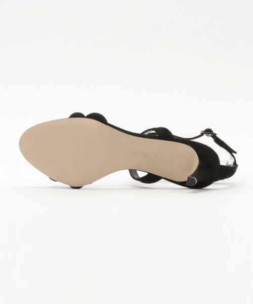 CHARLES & KEITH（チャールズ & キース）の「テクスチャードクロスストラップサンダル / TEXTURED CROSS-STRAP SANDALS（サンダル・レディース・シルバー/ピンク/ブラック・24.5cm/22.5cm/23cm/24cm/22cm/23.5cm）」の5枚目の写真