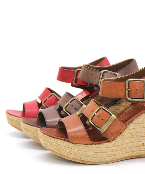 CIAOPANIC（チャオパニック）の「GAIMO×Ciaopanic3ベルトウェッジ（サンダル・レディース・モカ/キャメル/レッド・22.5cm/23.5cm/24.5cm）」の12枚目の写真