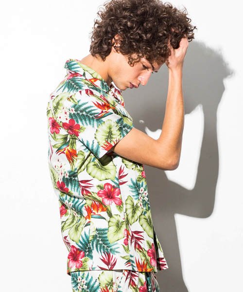 1PIU1UGUALE3  RELAX （ウノピゥウノウグァーレトレ リラックス）の「1PIU1UGUALE3 RELAX(ウノピゥウノウグァーレトレ)プリぺラアロハシャツ（シャツ/ブラウス・メンズ・ネイビー/ブルー/ホワイト・MEDIUM/X-LARGE/SMALL/LARGE）」の4枚目の写真