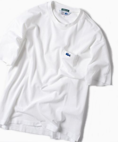 LACOSTE（ラコステ）の「LACOSTE: 別注 ドロップテイル ビッグ ポケット Tシャツ（Tシャツ/カットソー・メンズ・ホワイト/チャコールグレー/ダークネイビー/ネイビー/グリーン/ブルー・LARGE/MEDIUM/SMALL/X-LARGE/X-SMALL）」の2枚目の写真
