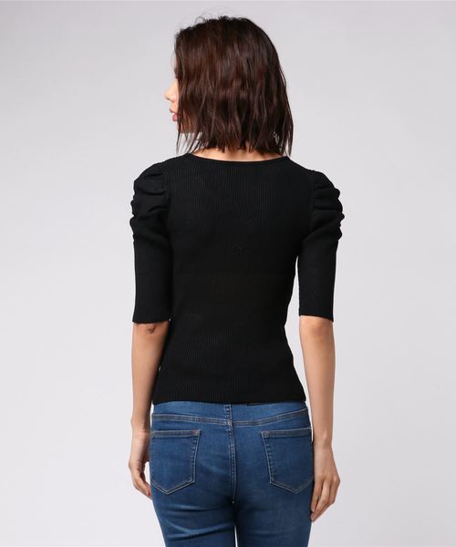 MIIA（ミーア）の「パワーショルダーリブニット（ニット/セーター・レディース・ホワイト/ライトグレー/ブラック/ピンク/ホワイト×ピンク・FREE）」の7枚目の写真