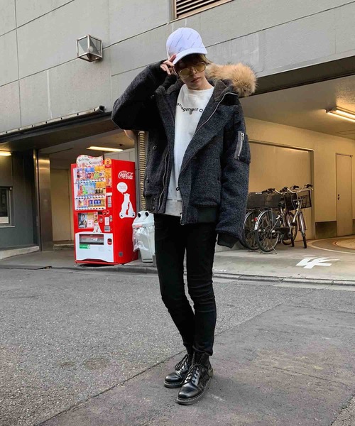 rovtski（ロフトスキー）の「WINTER BLACK　N-2B with FUR　F（ミリタリージャケット・レディース・ブラック/グレー・MEDIUM/LARGE）」の13枚目の写真