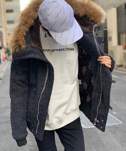rovtski（ロフトスキー）の「WINTER BLACK　N-2B with FUR　F（ミリタリージャケット・レディース・ブラック/グレー・MEDIUM/LARGE）」の16枚目の写真