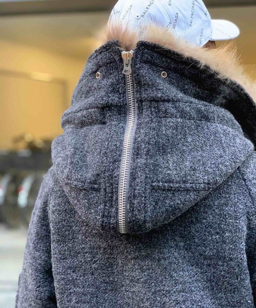 rovtski（ロフトスキー）の「WINTER BLACK　N-2B with FUR　F（ミリタリージャケット・レディース・ブラック/グレー・MEDIUM/LARGE）」の8枚目の写真