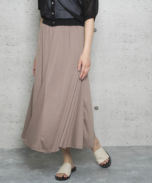 LUGG NAGG(ラグナグ)の「【Jewelobe/ ジュエローブ】カットフレアロングスカート(スカート・レディース・ブラック/ベージュ/ブラウン/カーキ・FREE)」の2枚目の写真