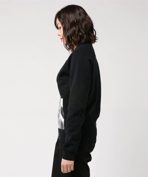 DSQUARED2（ディースクエアード）の「SWEATSHIRT /DYED /MERT&MARCUS 1994×DSQUARED2 /CLASSIC RAGLAN FIT /0191（スウェット・レディース・ブラック・S/M/L/XS）」の3枚目の写真