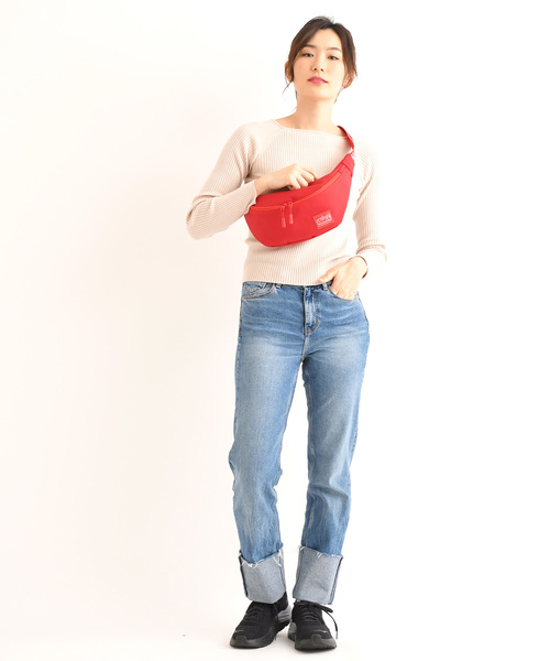 Manhattan Portage（マンハッタンポーテージ）の「IDENTⅡ Brooklyn Bridge Waist Bag（ボディバッグ/ウエストポーチ・メンズ・ブラック/レッド・X-SMALL）」の16枚目の写真