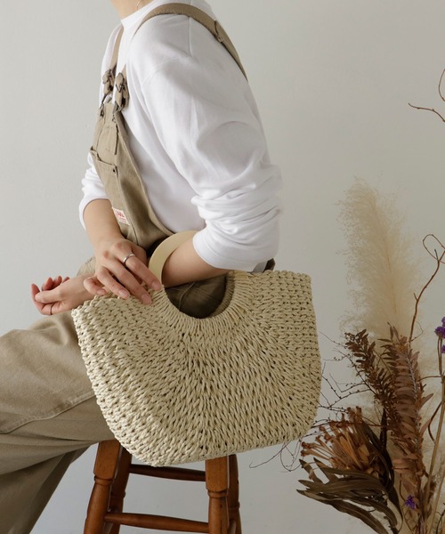 VitaFelice（ヴィータフェリーチェ）の「ウッドハンドルかごトートバッグ（かごバッグ・レディース・ベージュ/アイボリー・FREE）」の20枚目の写真