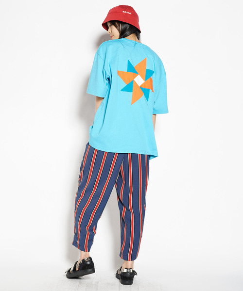 ALDIES(アールディーズ)の「Pinwheel Big T / ピンホイールビッグT(Tシャツ/カットソー・メンズ・ホワイト/ブラック/イエロー/ブルー・MEDIUM/SMALL)」の7枚目の写真