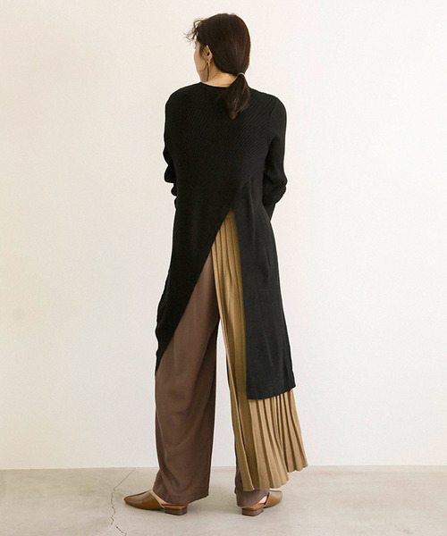 select MOCA(セレクトモカ)の「アシンメトリーリブニットワンピース(ラウンドネックハイスリットミモレ丈ワンピース)(ワンピース・レディース・ブラック/カーキ/アイボリー・FREE)」の4枚目の写真