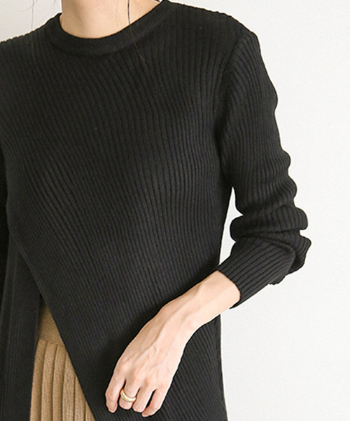 select MOCA(セレクトモカ)の「アシンメトリーリブニットワンピース(ラウンドネックハイスリットミモレ丈ワンピース)(ワンピース・レディース・ブラック/カーキ/アイボリー・FREE)」の8枚目の写真