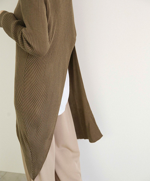 select MOCA(セレクトモカ)の「アシンメトリーリブニットワンピース(ラウンドネックハイスリットミモレ丈ワンピース)(ワンピース・レディース・ブラック/カーキ/アイボリー・FREE)」の14枚目の写真