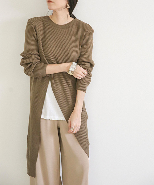 select MOCA(セレクトモカ)の「アシンメトリーリブニットワンピース(ラウンドネックハイスリットミモレ丈ワンピース)(ワンピース・レディース・ブラック/カーキ/アイボリー・FREE)」の12枚目の写真