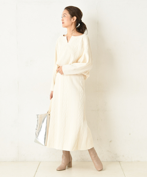 DouDou（ドゥドゥ）の「カットジャガードプルオーバー（Tシャツ/カットソー・レディース・オフホワイト/モカ・FREE）」の3枚目の写真