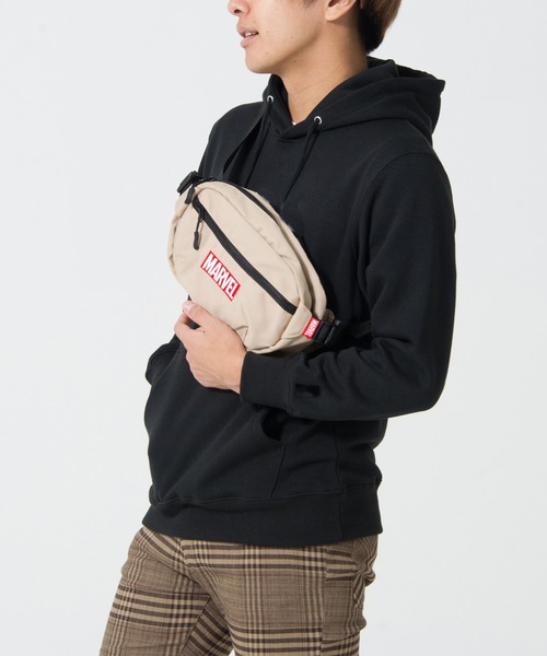 MARVEL（マーベル）の「【MARVEL/マーベル】ウエストバッグ（ショルダーバッグ・メンズ・ブラック/ベージュ/パープル/カモフラージュ・FREE）」の15枚目の写真