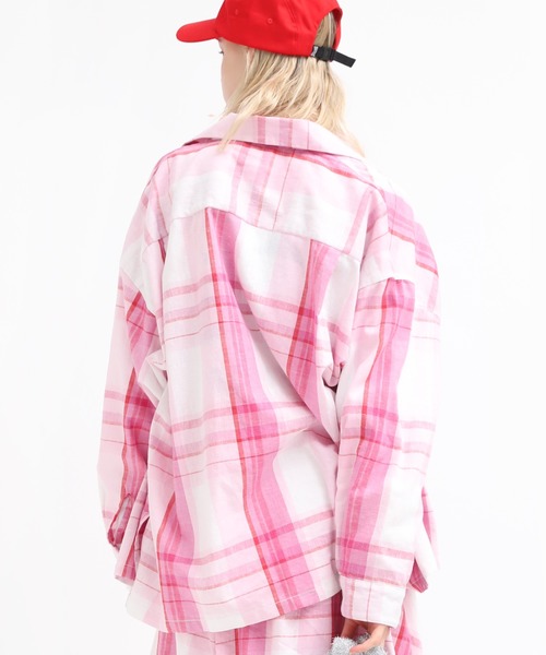 RNA（アールエヌエー）の「B2538 スプリングチェックダディシャツ（シャツ/ブラウス・レディース・ブラック/ピンク/ブルー・MEDIUM）」の7枚目の写真