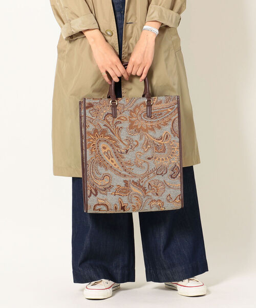 HASHIBAMI(ハシバミ)の「【SHIPS any別注】HASHIBAMI:スクエアトート(トートバッグ・レディース・ライトブルー/ブラウン・ONE SIZE)」の3枚目の写真