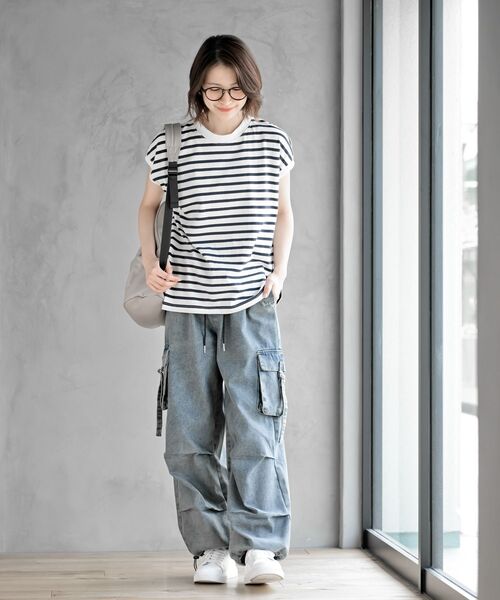 rps(アールピーエス)の「プチハイネックプルオーバー(Tシャツ/カットソー・レディース・ネイビー/ベージュ/パープル/ダークグリーン/ブラック/ブルー/アイボリー/その他/グレイッシュベージュ/マスタード/モカ/ブラック系その他2/ライトカーキ・M/フリー)」の14枚目の写真