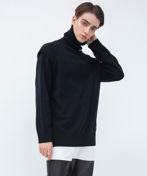 F（エフ）（エフ）の「【F】ダブルスリーブタートルネック（ニット/セーター・メンズ・ホワイト/ブラック・1/2）」の2枚目の写真