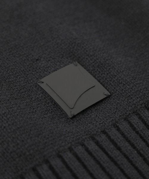 F（エフ）（エフ）の「【F】ダブルスリーブタートルネック（ニット/セーター・メンズ・ホワイト/ブラック・1/2）」の19枚目の写真