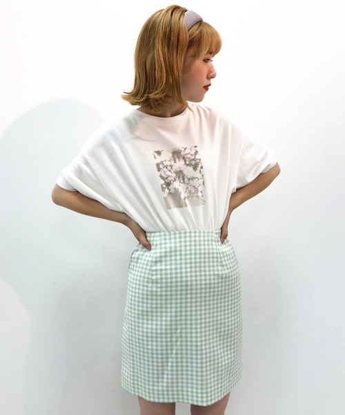 one after another NICE CLAUP(ワンアフターアナザーナイスクラップ)の「うしろレースアップミニスカート(スカート・レディース・グリーン/ブラック/ブラウン/ベージュ・FREE)」の10枚目の写真