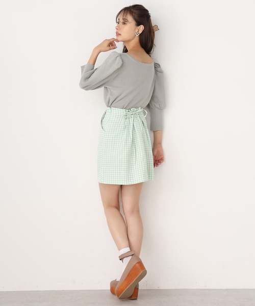 one after another NICE CLAUP(ワンアフターアナザーナイスクラップ)の「うしろレースアップミニスカート(スカート・レディース・グリーン/ブラック/ブラウン/ベージュ・FREE)」の8枚目の写真