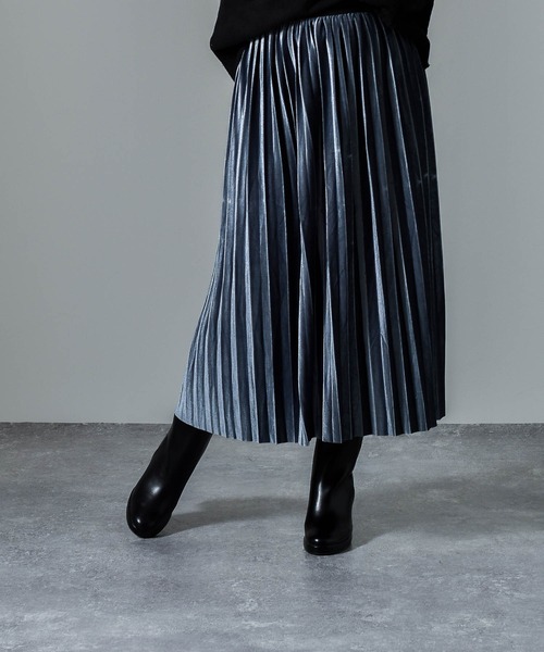 muure（ミュール）の「ベロアプリーツスカート（スカート・レディース・ブラック/ダークブラウン/ブラウン/カーキ/シルバーグレー・FREE）」の12枚目の写真