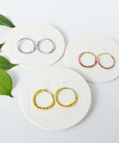 tone(トーン)の「【PAPER ART WORKS】metalic circle(ピアス(両耳用)・レディース・シルバー/ゴールド/ピンクゴールド・FREE)」の12枚目の写真