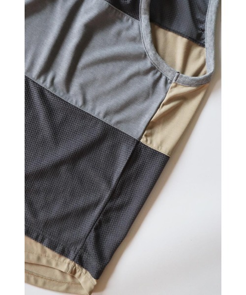 AlexanderLeeChang(アレキサンダーリーチャン)の「AlexanderLeeChang/アレキサンダーリーチャン MESH TANK(タンクトップ・メンズ・ブラック/グレー/イエロー・2/3)」の7枚目の写真